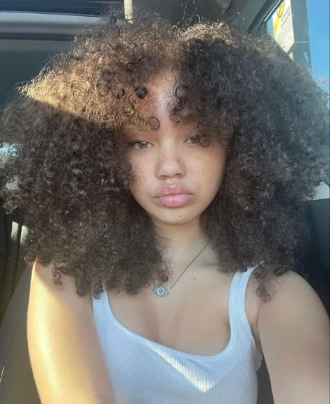 Cabello Afro Natural, Curly Cut, Hair Goal, Curly Hair Photos, Pelo Afro, Beautiful Curly Hair, Natural Curls Hairstyles, Hairdos For Curly Hair, Curly Hair Inspiration