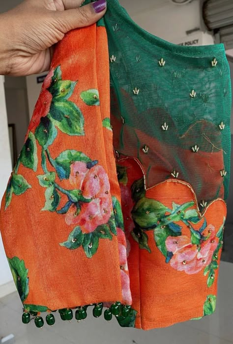 Clothes Transformation, Simple Aari Work Blouse Design, Simple Aari Work Blouse, Floral Blouse Designs, Blouse Design Aari Work, Aari Work Blouse Design, Simple Aari Work, Soft Saree, Blouse Simple