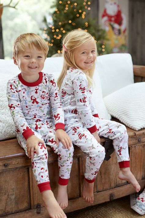 . Old Navy Christmas Pajamas, Barn Christmas, Pjs Christmas, Santa Pajamas, Christmas Children, Navy Christmas, Matching Pjs, Furniture Kids, Christmas Pjs