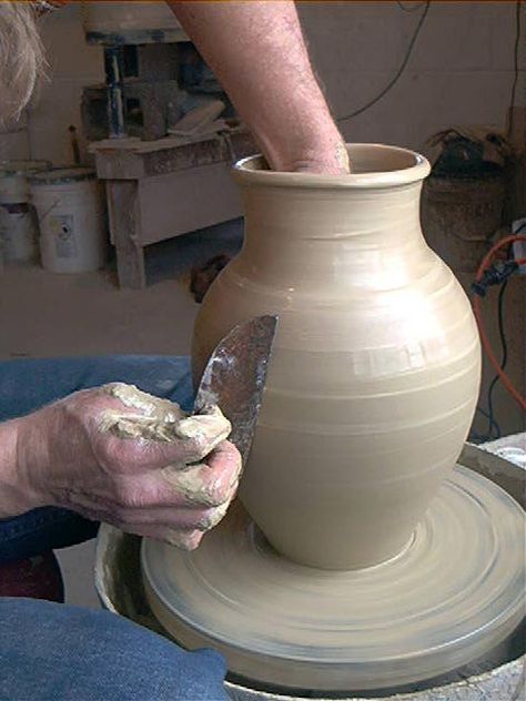 wheel thrown pottery ideas | Pottery throwing demonstration ~ Art Pottery Thrown Pottery Ideas, Wheel Thrown Pottery Ideas, Carved Ceramics, Pot Shapes, Pottery Throwing, Ceramic Jugs, Ceramics Vase, Pottery Kit, Making Pottery