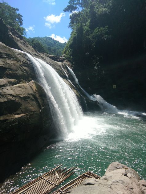 Tangadan Falls in La Union, Philippines. Tangadan Falls La Union, La Union Tourist Spot, La Union Aesthetic, La Union Philippines, Ilocos Norte, Somewhere In Time, Travel Asia, Philippines Travel, Travel Brochure