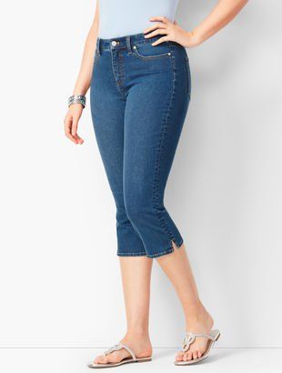 Denim Pedal Pushers - Curvy Fit - Liberty Wash Thigh Highs And Skirt, Jeans Oversize, Eras Tour Fits, Mama Jeans, Black Denim Pants, High Waist Mom Jeans, Birthday Party Outfit, Ellie Wilde, Fashion Design Inspiration