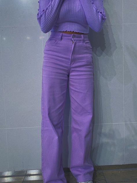 Dark Purple Jeans Outfit, Royal Purple Outfit, Purple Outfit Aesthetic, Purple Jeans Outfit, Straight Leg Jeans Outfits, Purple Outfit, Purple Jeans, Jeans Outfits, Purple Outfits