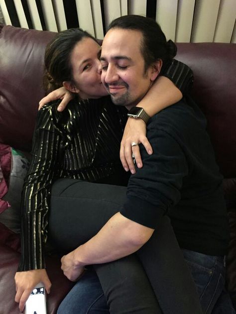 Lin Manuel Miranda And Chris Jackson, Lin Manuel Miranda And Vanessa, Hamilton Sisters, Lin Manuel Miranda Lip Bite, Hamilton Aesthetic, Lin Miranda, Lin Manuel Miranda Son, Pippa Soo, Anthony Ramos