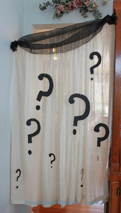 Mystery Themed Crafts, Mystery Theme Decorations, Mystery Decorations, Clue Trunk Or Treat, Oppenheimer Themed Party, Detective Decor, Clue Theme Halloween Party, Clue Themed Party Decorations, Cluedo Birthday Party