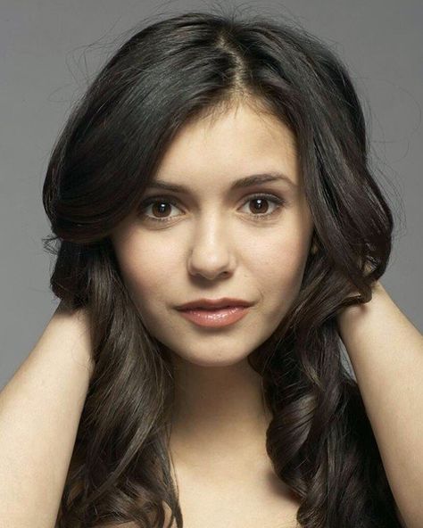 Nina Dobrev 2000s, Nina Dobrev Photoshoot, Nina Dobrev Hair, Nina Dobrev Style, Brunette Actresses, A New Start, Personal Color, Elizabeth Gillies, Paul Wesley