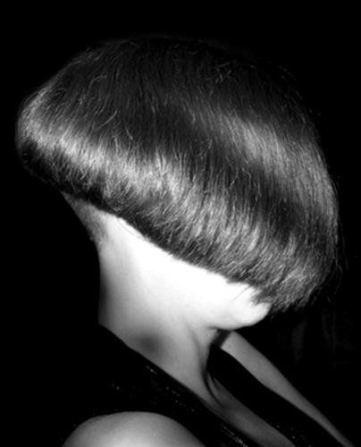 Stacked Undercut, Short Haircuts Women, Inverted Bobs, Short Stacked Bob Hairstyles, Bob Hairs, Inverted Bob Short, Shaved Bob, 90s Haircuts, Haircuts Women