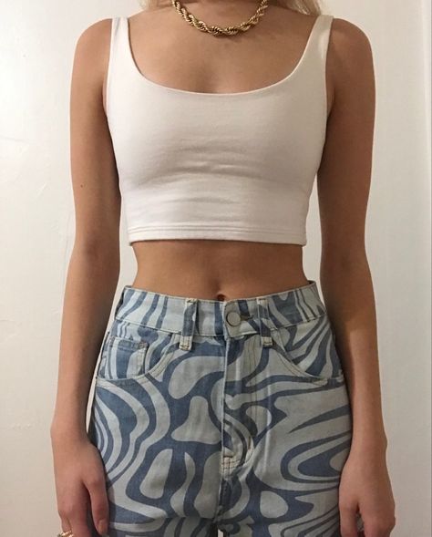 Wavy Jeans, Avant Basic Fashion, Groovy Pants Outfit, Retro Light Wash Pants, Light Wash High Rise Retro Pants, Vintage Wide Leg Washed Pants, Vintage High Waist Light Wash Pants, Trendy High-waist Jeans By Urban Outfitters, Basic Aesthetic