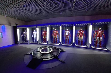 Avengers Compound Visuals Bedroom, Superhero Hideout, Superhero House, Boy Dollhouse, Avengers Headquarters, Doll House For Boys, Iron Man All Armors, Bulls Wallpaper, Marvel Room