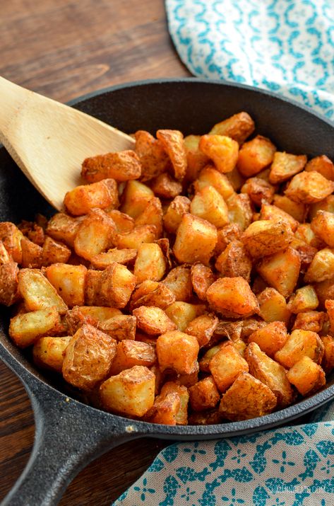 Home Fry Seasoning, Crispy Home Fries Recipe, Home Fries Breakfast, Crispy Home Fries, Syn Free Breakfast, Bday Breakfast, Slimmingworld Recipes, Potato Ideas, Crispy Breakfast Potatoes