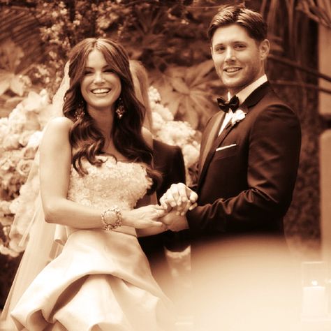 Image result for jensen ackles danneel harris daughter Jensen Ackles Wedding, Jensen Ackles Family, Danneel Harris, Jared Supernatural, Daneel Ackles, Danneel Ackles, Jensen And Misha, Jared And Jensen, Supernatural Fans