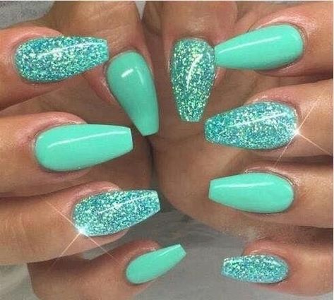 Teal Acrylic Nails, Turquoise Nail Designs, Teal Nail Designs, Acrylic Nail Designs Coffin, Mint Green Nails, Unghie Sfumate, Teal Nails, Turquoise Nails, Fingernail Designs