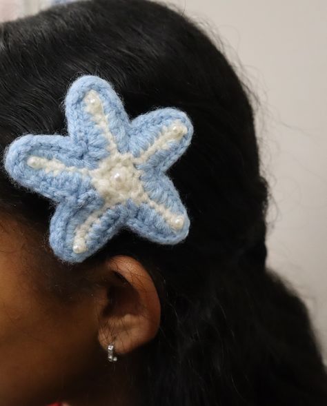 Crochet hair clip 🌸 Thank you model @kr7ssa 😆 - - Tags 🏷️ #crochet #crochethairclip #crochethairaccessories #handmade #smallbusiness Crochet Hair Clip, Crochet Starfish, Crochet Hair Clips, Crochet Hair Accessories, Beach Boutique, Crochet Hair, Crochet Hair Styles, Starfish, Hair Clip