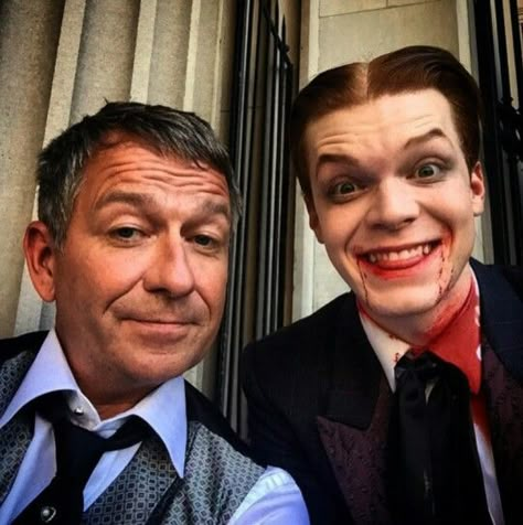 Sean + Cameron bts Batman Origins, Gotham Quotes, Cameron Monaghan Gotham, Gotham Show, Jerome Gotham, Sean Pertwee, Victor Zsasz, Jeremiah Valeska, Gotham Cast