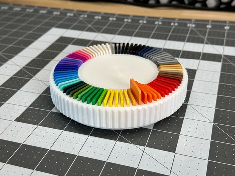 Spinning Filament Swatch Display - Lifts Swatches Remixed by Brad - FTBT 3D - MakerWorld Swatch Display, 3d Printable, Art Education, 3d Print, Spinning, 3d Printing, Turning, Lab, The Creator