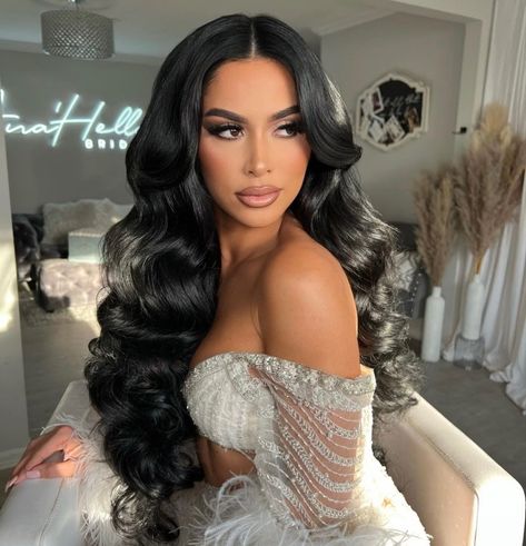 Prom Hair Simple, Pageant Hair And Makeup, Hollywood Glam Hair, Hairstyle Elegant, Glam Bride Makeup, Hollywood Curls, Bridal Hair Down, Bride Hairstyle, Pageant Hair