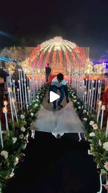 Jhansi Bride Groom Entry & Fireworks 🎆 on Instagram: "Mirror entry 
8303234075" Reception Entry For Bride And Groom, Bride And Groom Entry, Mirror Entry, Bride Groom Entry, Groom Entry, Bride Entry, Wedding Mirror, Wedding Couples, Bride Groom