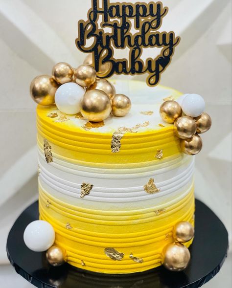 Yellow Cakes Decoration, Catering Outfit, Caramel Cake Decoration, Birthday Cake For Mum, Yellow Cakes, Cake Designs For Girl, Birthday Cake For Husband, Cake For Husband, Cake Pop Decorating