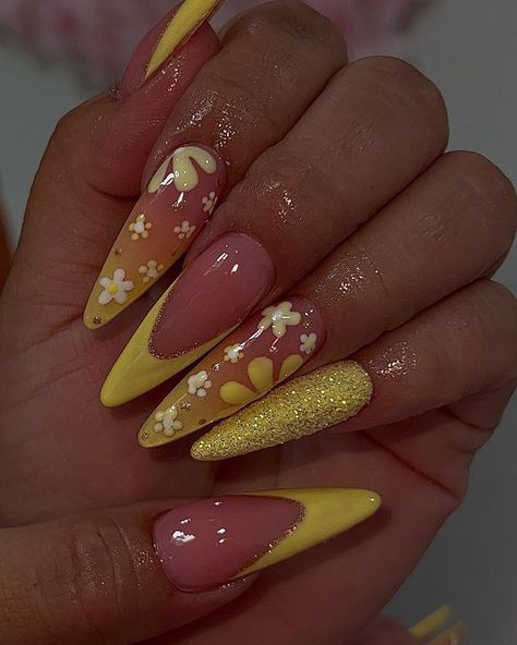 Yellow Nail Designs Almond, Yellow Nails Design Almond Shape, Yellow And Orange Nails Design, Almond Nails Orange, Yellow And Orange Nails, Yellow Almond Nails, Pageant Nails, Orange Acrylic Nails, Orange Nail Designs