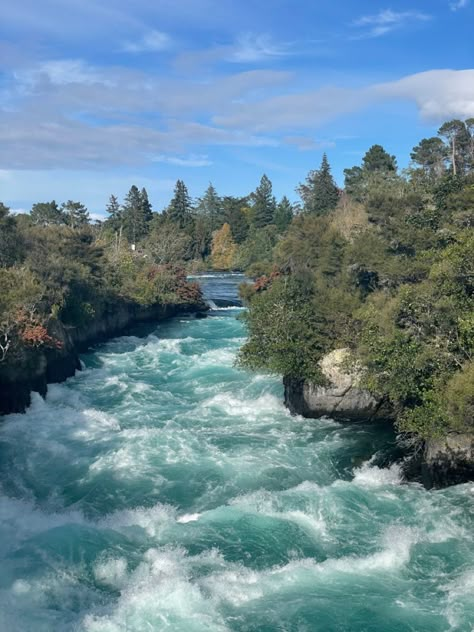 taupo, new zealand New Zealand Aesthetic Girl, New Zealand Aesthetic City, New Zealand Aesthetic Wallpaper, Auckland New Zealand Aesthetic, New Zealand Tourist Attractions, New Zealand Aesthetic, Taupo New Zealand, Beach New Zealand, Summer Beach Vibes