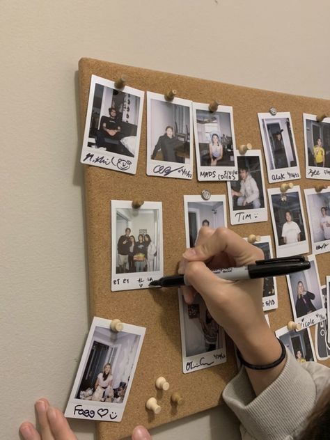 Polaroids On Cork Board, How To Decorate Posters On Wall, Apartment Polaroid Wall, Bulletin Board Polaroid, Cork Board Polaroid Ideas, Polaroid Board Ideas, Bulletin Board With Photos, Polaroid Cork Board, Photo Wall Collage Friends