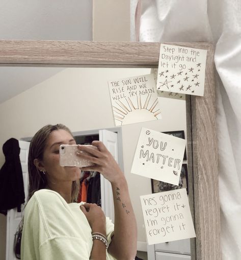 Things To Write On Ur Mirror, Notes To Put On Your Mirror, Mirror Motivation Ideas, Quotes For Mirror, Inspirational Quotes On Mirror, Inspirational Things To Write On Your Mirror, Mirrors With Quotes, Cute Mirror Quotes, Mirror Inspiration Quotes