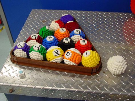 Billiards Legos Lego Sculptures, Construction Lego, Lego Lovers, Lego Games, Amazing Lego Creations, Lego Blocks, Lego Worlds, Cool Lego Creations, Lego Builds