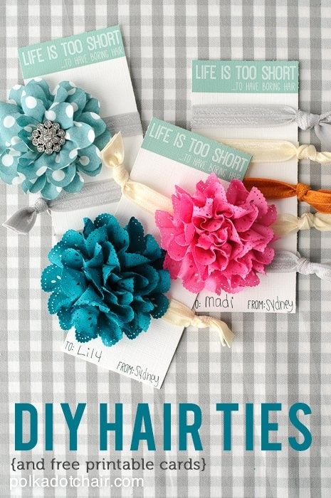 Free Printable cards for DIY Hair Ties Skirt Pattern Free, Hair Ties Diy, Free Printable Cards, Diy Tie, Diy Gift Card, Hair Gift, Card Templates Free, Holiday Fabric, Tie Gifts