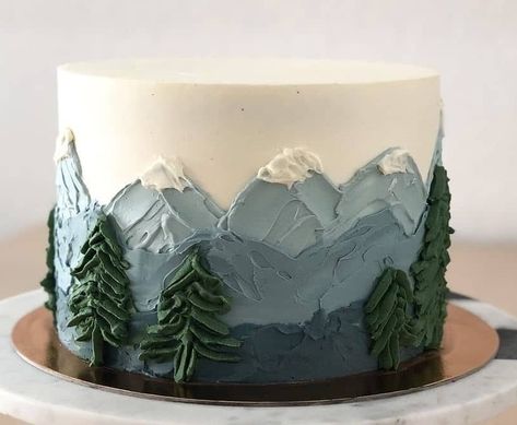 Mountain Cake Decoration, Mountain Smash Cake, Mountain Party Decorations, Mountain Cake Ideas Birthday, Outdoorsy Cake Ideas, Mountain Cake Tutorial, Cake Decorating Painting, Buttercream Mountain Cake, Mountain Cake Design