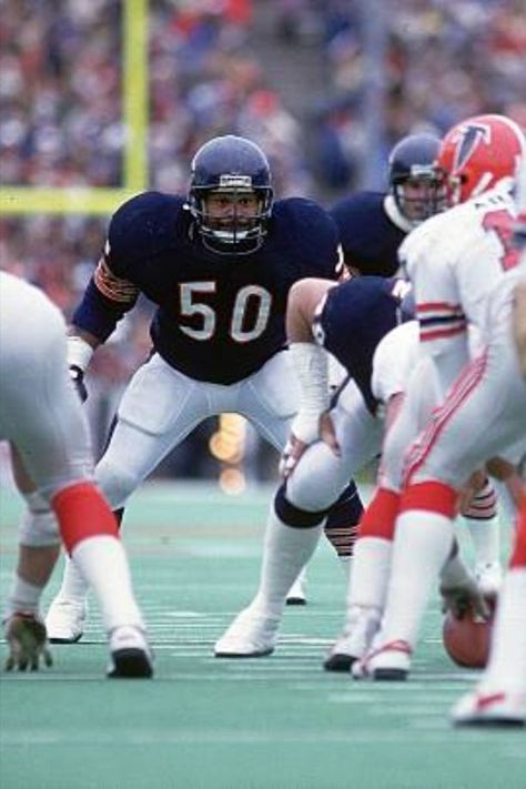 Mike Singletary, Nfl Players, Chicago Bears, Nfl Football, Super Bowl, Football Helmets, Nfl, Sports Jersey, Football