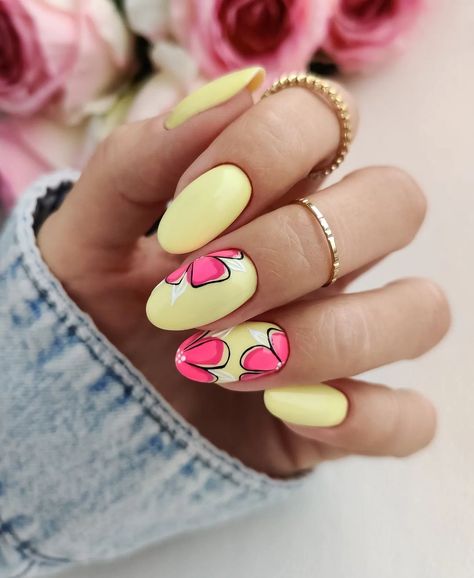 Summer Coral Nails 2024: 22 Bright and Cute Ideas for Every Nail Type Nude Summer Nails, Fun Nail Designs, Shiny Nails Designs, Summer Nails 2024, Summer Nail Colors, Pretty Manicures, Summer Nail Ideas, Funky Nail Art, Peach Nails