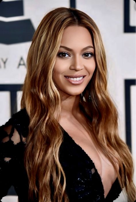 2000s Beyonce, Bee Beyonce, Queen Bee Beyonce, Best Rapper Alive, Beyonce Queen, Queen Bey, Best Rapper, Queen B, Baddie Hairstyles