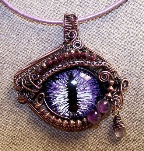 Dragon Eye Jewelry, Copper Steampunk, Dragon Eyes, Wire Jewelery, Purple Dragon, Bijoux Fil Aluminium, Dragon Jewelry, Gothic Steampunk, Dragon Eye