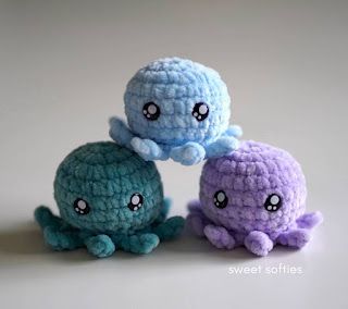 PATRONES AMIGURUMI GRATIS: PATRON GRATIS PULPO AMIGURUMI 52926 Crochet Ocean, Crochet Characters, Octopus Crochet, Crochet Plushies, Crochet Octopus, Toys Diy, Crochet Butterfly, The Octopus, Beginner Crochet