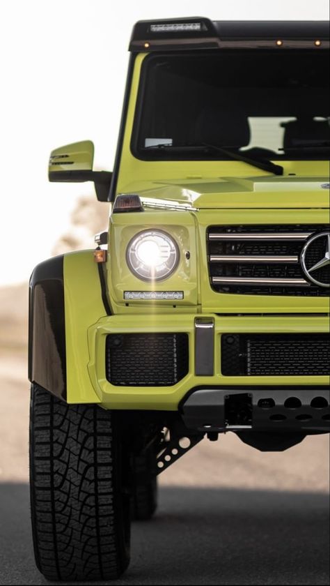 Mercedes-Benz G550 4x4 G550 Mercedes, Juventus Wallpapers, Bone Stock, Mercedes G Wagon, Ronaldo Real Madrid, Ronaldo Real, G Class, Classy Cars, G Wagon