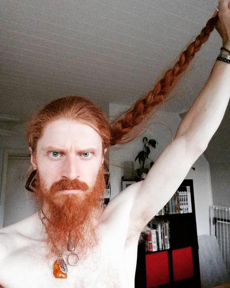 Older Ginger Man, Weird Hairstyles, Ginger Guy, Ginger Hair Men, Redhead Hairstyles, Ginger Man, Ginger Head, Hair References, Trimming Your Beard