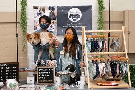 Dog Bandanas Display, Farmers Market Dog Display, Dog Bandana Market Display, Dog Bandana Craft Fair Display, Pet Vendor Booth Ideas, Dog Bandana Vendor Display, Dog Bandana Vendor Booth, Dog Market Stall, Pet Expo Booth Ideas