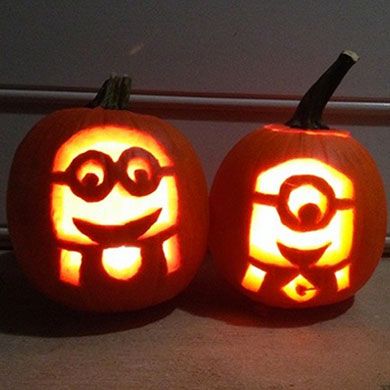 Five Ways Friday: Halloween - Good Housekeeping MINION PUMPKINS! Steelers Halloween, Minion Pumpkin Carving, Minion Pumpkin, Cute Pumpkin Carving, Pumkin Carving, Halloween Pumpkin Carving Stencils, Creative Pumpkin Carving, Amazing Pumpkin Carving, Easy Pumpkin Carving