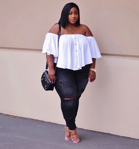 Plus Size Fashion for Women -   LACE N LEOPARD: Domino Sparkle Kenya Nairobi, Big Girl Fashion, Plus Size Beauty, Plus Size Fashion For Women, Beautiful Curves, Curvy Girl Fashion, Curvy Girl Outfits, Off The Shoulder Top, Head Wrap