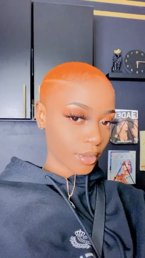 Short Asymmetrical Haircuts for a Unique Style Bald Hair Color Black Women, Orange Bald Hair Black Women, Dyed Bald Hair, Low Cut Hair Black Women, Short Asymmetrical Haircut, Asymmetrical Haircuts, Buzzed Hair Women, Skirts Design, Short Platinum Blonde Hair