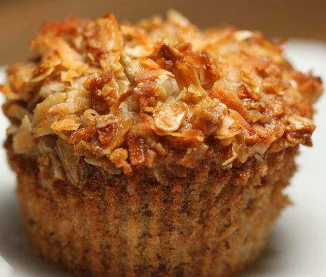 Banana Crunch Muffins, Best Ina Garten Recipes, Banana Nut Muffins, Ina Garten Recipes, Banana Bread Muffins, Bread Muffins, Barefoot Contessa, Baking Muffins, Granola Recipes