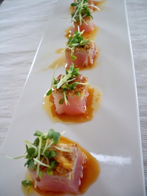 Tuna Tataki, Mapo Tofu, Ginger Dressing, God Mat, White Plate, Food Presentation, Sea Food, Food Plating, Seafood Dishes