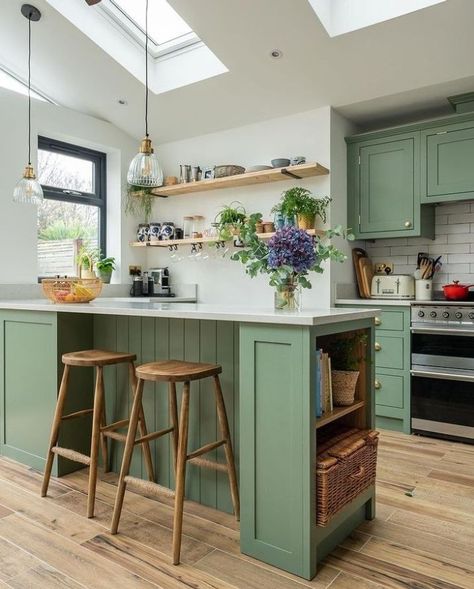 Sage Green Shaker Kitchen, Green Shaker Kitchen, Colourful Kitchen, Kitchen Decor Apartment, Coastal Kitchen, Shaker Kitchen, Kitchen Extension, Kitchen Inspiration Design, Apartment Kitchen