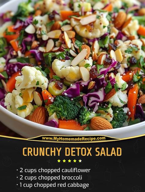 Family Cookbook | Crunchy Detox Salad | Facebook Chopped Broccoli, Chicken Bowl Recipe, Smart Points Recipes, Detox Salad, Crunchy Salad, Healthy Living Recipes, Dinner Sides, Healthy Kitchen, Beef Dishes