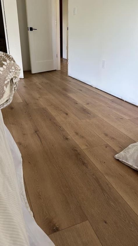 Oak Color Flooring, Light Brown Oak Floors, Medium Hardwood Floors Colors, Medium Lvp Flooring, Hardwood Floors With Dark Cabinets, Midtone Wood Floors, Light Oak Floors Wall Color, Cairo Oak Coretec Kitchen, Warm Lvp Flooring