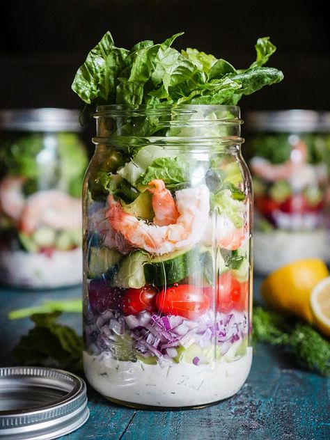 Whole 30 Mason Jar Salads, Farmers Fridge, Dill Shrimp, Whole30 Salad, Salad Prep, Salad Jar Recipe, Jar Meals, Jar Salads, Whole 30 Lunch