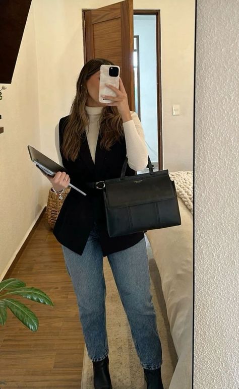 Ootd Formal, Outfit Rock, Office Fits, Casual Work Outfits Women, Your Adorable, Winter Fashion Outfits Casual, Stylish Work Attire, Business Casual Outfits For Work, Everyday Fashion Outfits