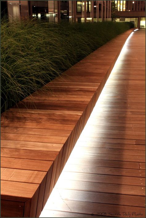 Bench Lighting, Grass Planting, Backyard Lighting, Night Shot, Deck Lighting, Design Exterior, Wooden Bench, Roof Garden, Deck Design