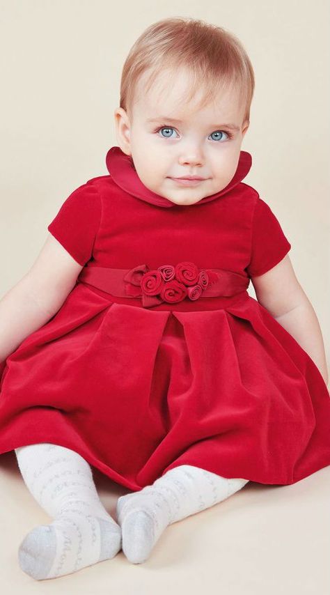 Cute! MONNALISA CHIC Baby Girls Red Velvet Dress. Perfect for Christmas! #baby #christmas  #dress #kidsfashion Christmas Cute Outfits, Mas Outfits, Clothes For Baby Girl, Girls Red Velvet Dress, Cute Outfits Ideas, Christmas Baby Pictures, Red Clothes, Christmas Baby Announcement, Baby Clothes Sale