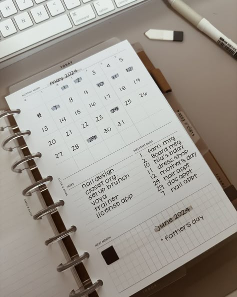 Imani Michelle | All set for May 😌 Did you plan for May yet?! I planned before I left for NYC so I could start the week feeling somewhat prepared for the… | Instagram 2025 Planner, Bullet Journal 2020, Agenda Organization, Personal Organization, Filofax Planners, Agenda Planner, A5 Planner, Best Planners, Planner Inspiration